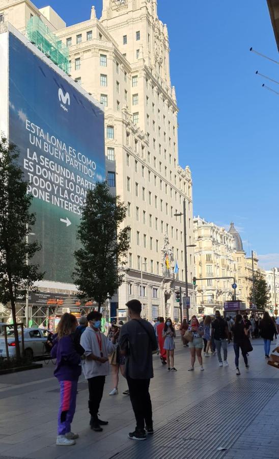 Gran Via. Salud. Puerta Del Sol. Callao. Madrid Exteriér fotografie